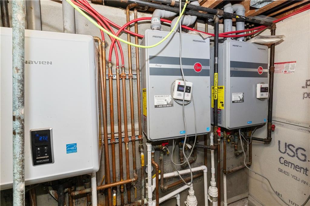 9424 Fort Hamilton Parkway Bay Ridge Brooklyn NY 11209