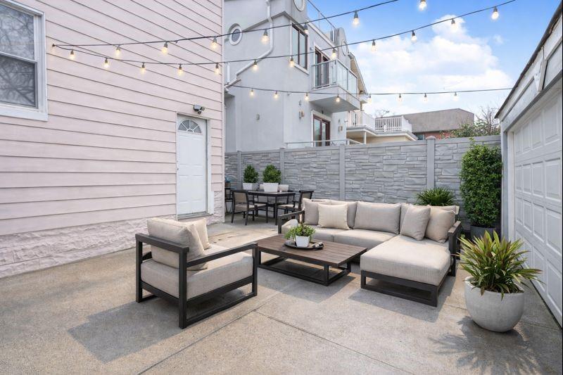 2644 East 27th Street Sheepshead Bay Brooklyn NY 11235