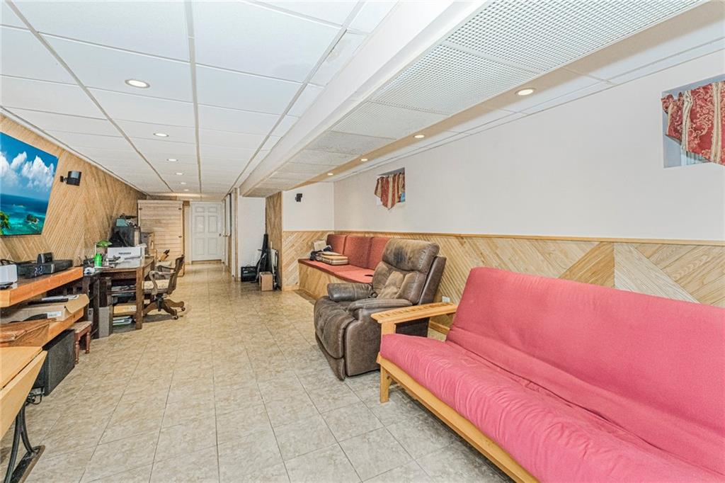 2644 East 27th Street Sheepshead Bay Brooklyn NY 11235