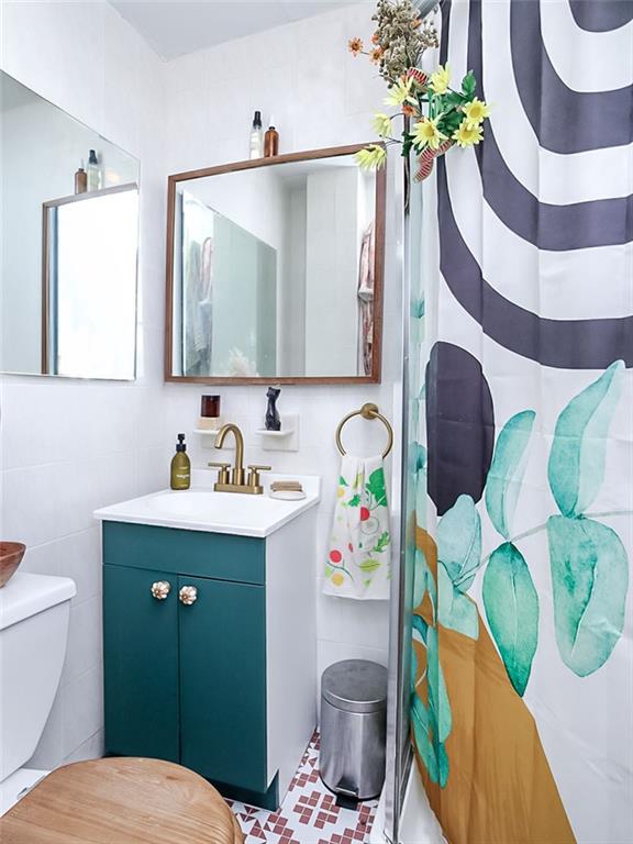 124 Hall Street Clinton Hill Brooklyn NY 11205