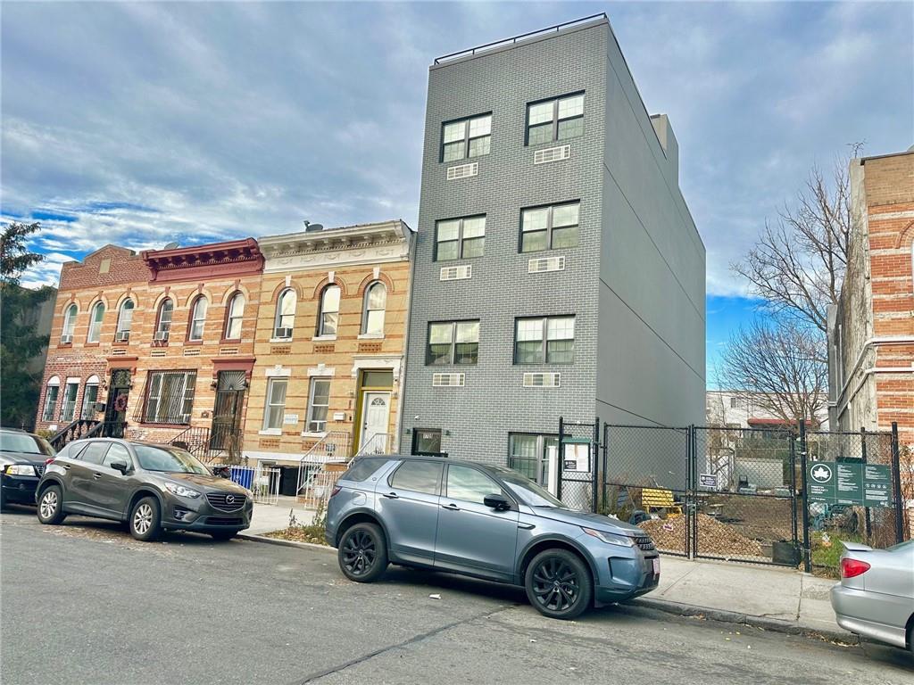 1709 Park Place Crown Heights Brooklyn NY 11233