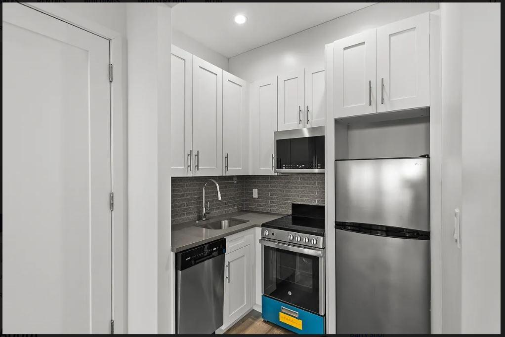 1709 Park Place Crown Heights Brooklyn NY 11233