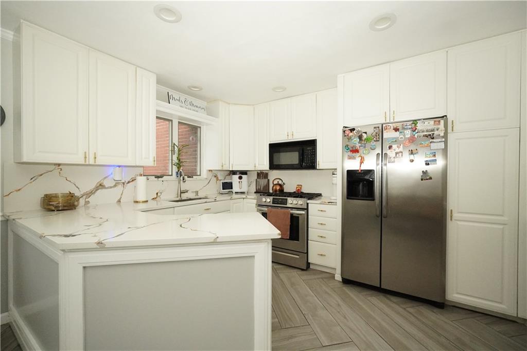 70 Major Avenue Arrochar Staten Island NY 10305