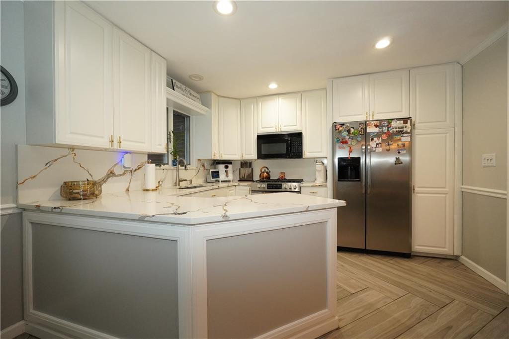 70 Major Avenue Arrochar Staten Island NY 10305