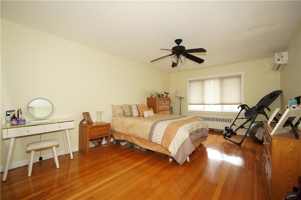 70 Major Avenue Arrochar Staten Island NY 10305