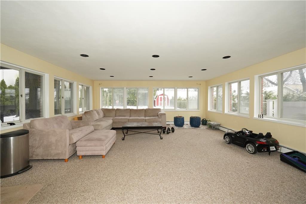 70 Major Avenue Arrochar Staten Island NY 10305