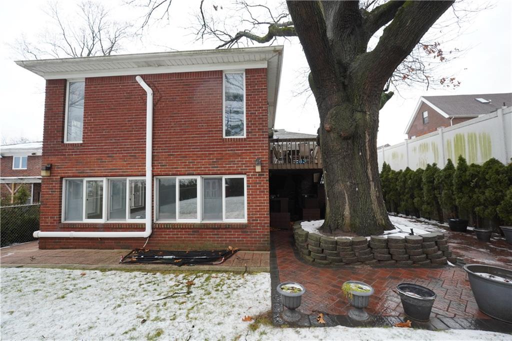 70 Major Avenue Arrochar Staten Island NY 10305