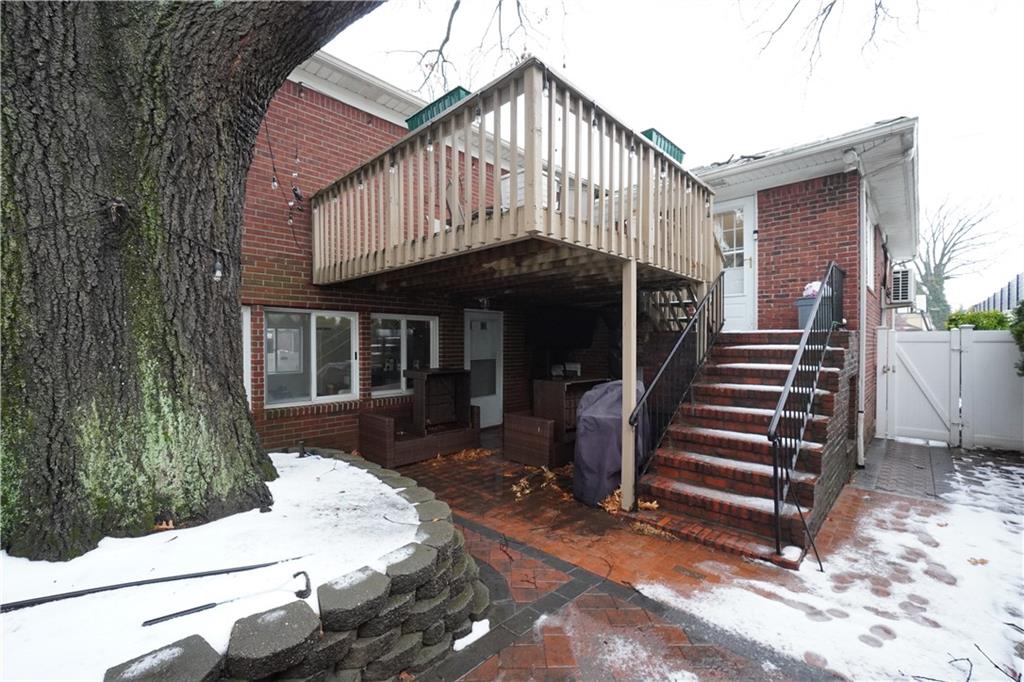 70 Major Avenue Arrochar Staten Island NY 10305