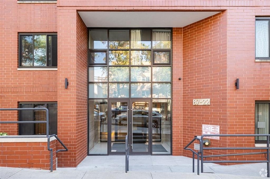 8722 51st Avenue Elmhurst Elmhurst NY 11373