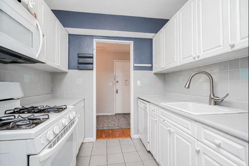 100 Colfax Avenue Grant City Staten Island NY 10306