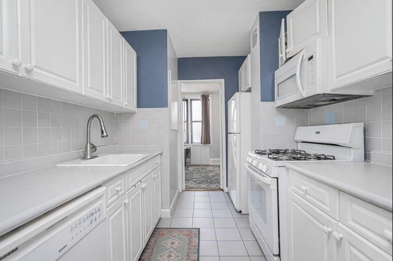 100 Colfax Avenue Grant City Staten Island NY 10306