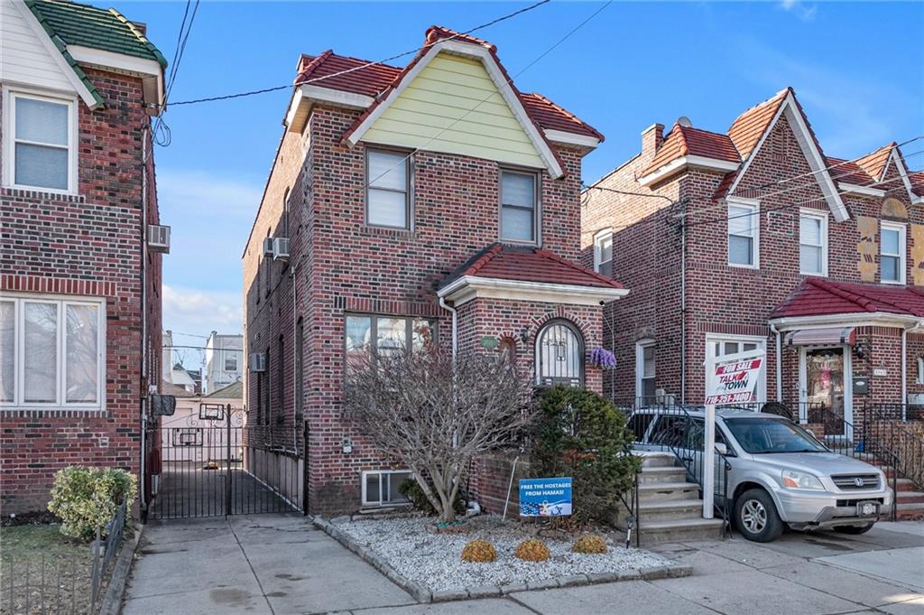 2066 East 38th Street Marine Park Brooklyn NY 11234
