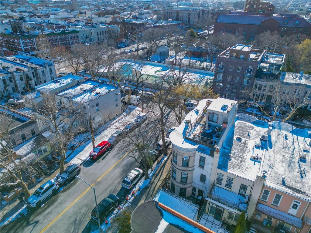 983 52nd Street Borough Park Brooklyn NY 11219