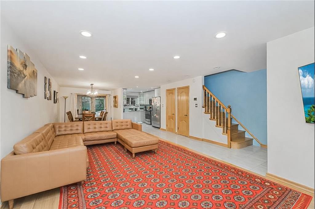 2253 East 29th Street Sheepshead Bay Brooklyn NY 11229