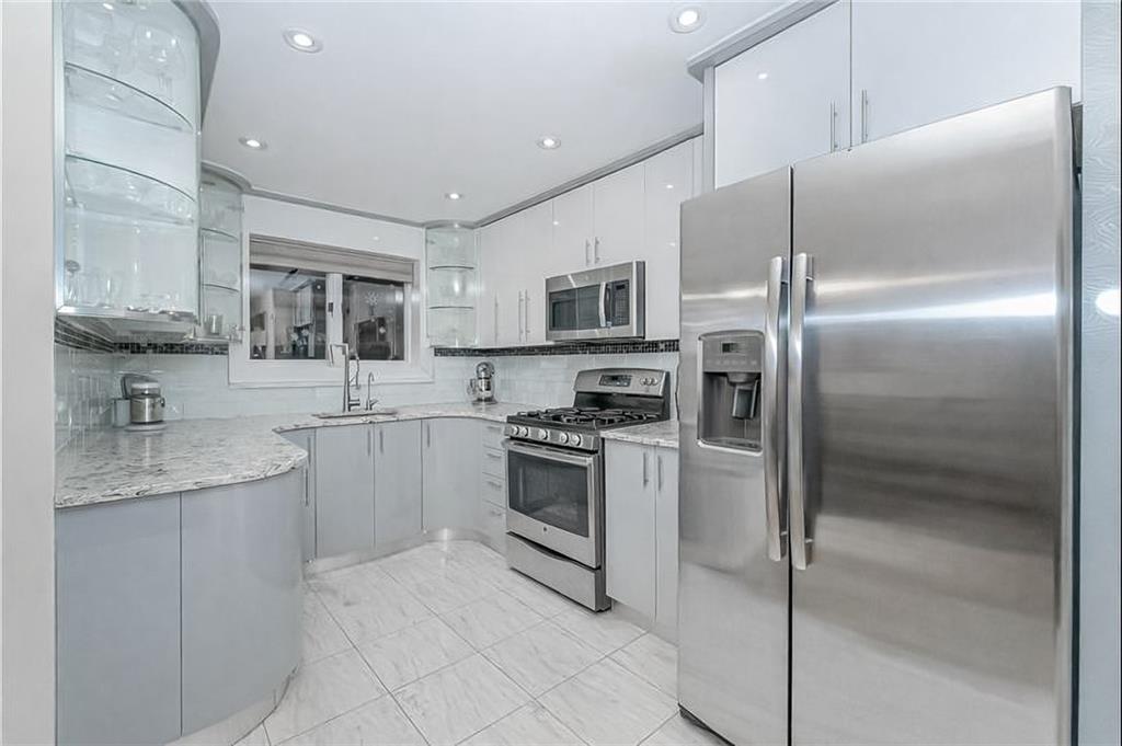 2253 East 29th Street Sheepshead Bay Brooklyn NY 11229