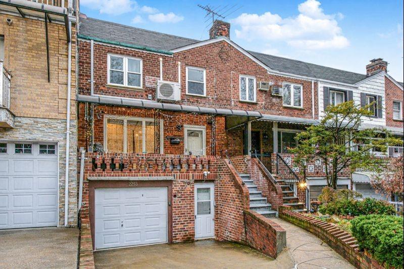 2253 East 29th Street Sheepshead Bay Brooklyn NY 11229