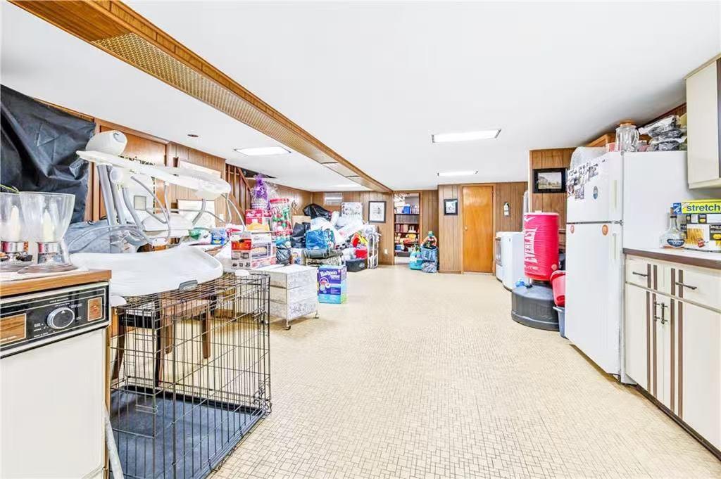 46 BAY 37 Street Bensonhurst Brooklyn NY 11214