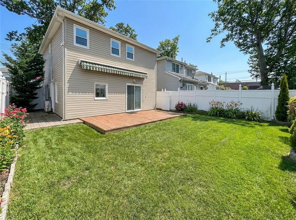 226 Hunter Avenue Grant City Staten Island NY 10306