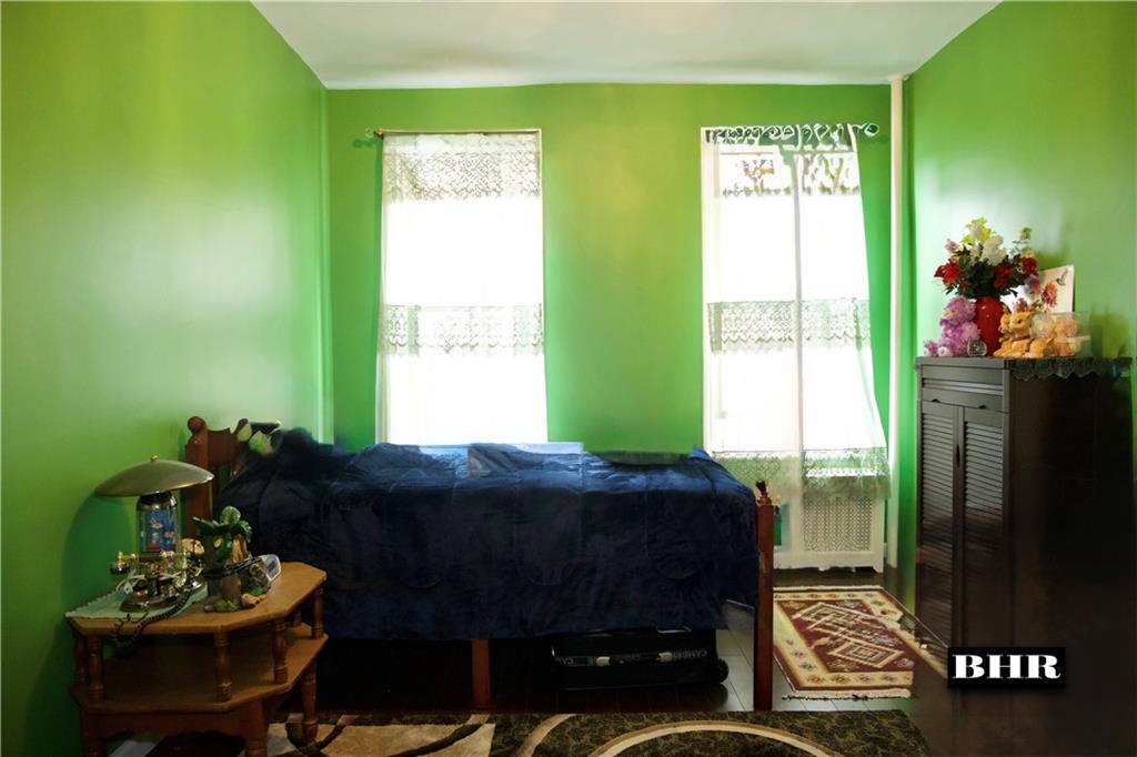 8735 Bay Parkway Bensonhurst Brooklyn NY 11214