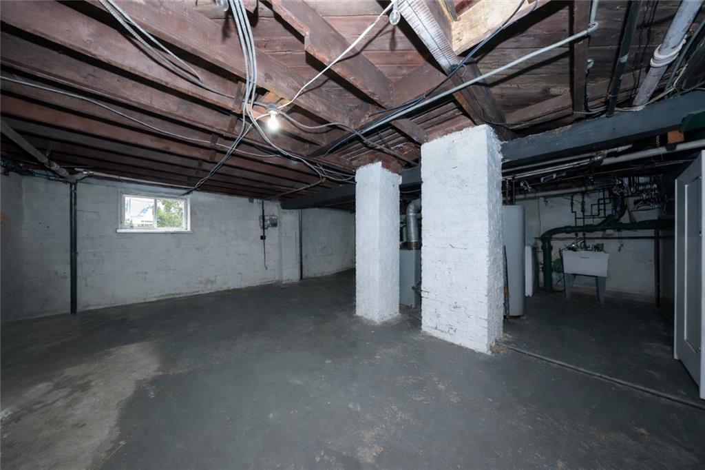 46 Oakdale Street Eltingville Staten Island NY 10308