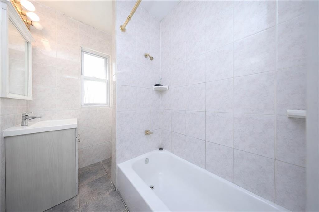 148 York Avenue New Brighton Staten Island NY 10301