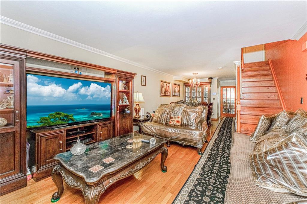 60 Northfield Court Mariner's Harbor Staten Island NY 10303