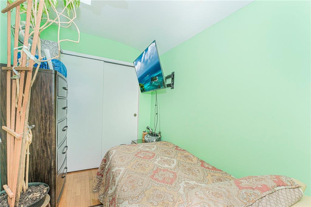 60 Northfield Court Mariner's Harbor Staten Island NY 10303