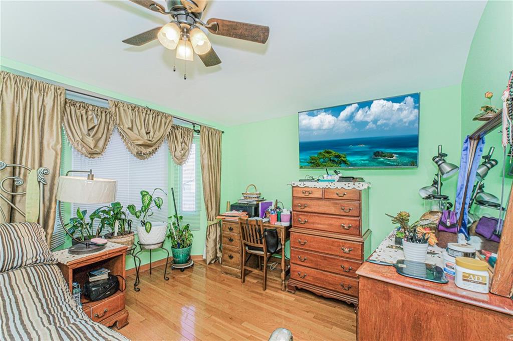 60 Northfield Court Mariner's Harbor Staten Island NY 10303