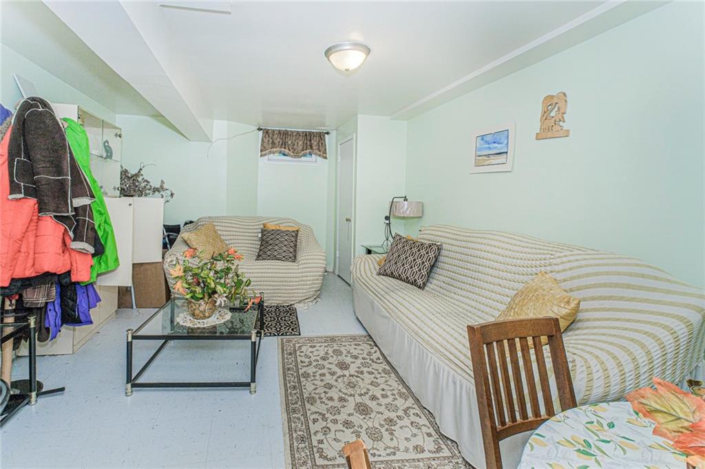 60 Northfield Court Mariner's Harbor Staten Island NY 10303