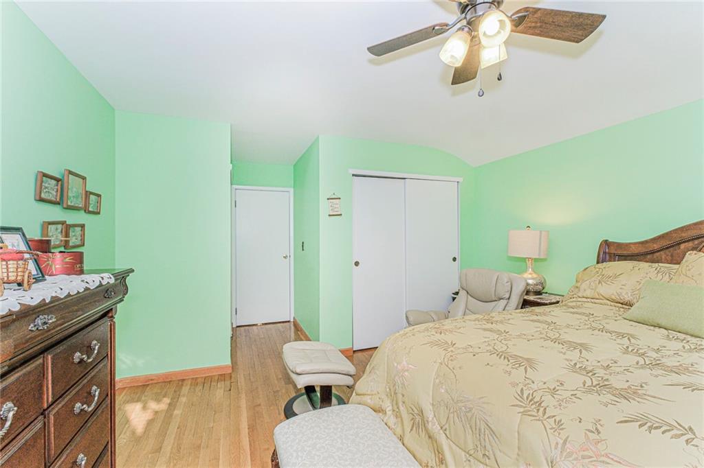 60 Northfield Court Mariner's Harbor Staten Island NY 10303