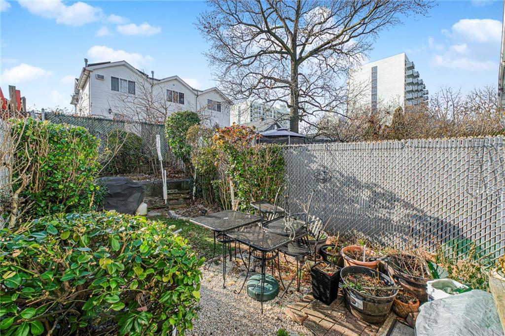 60 Northfield Court Mariner's Harbor Staten Island NY 10303