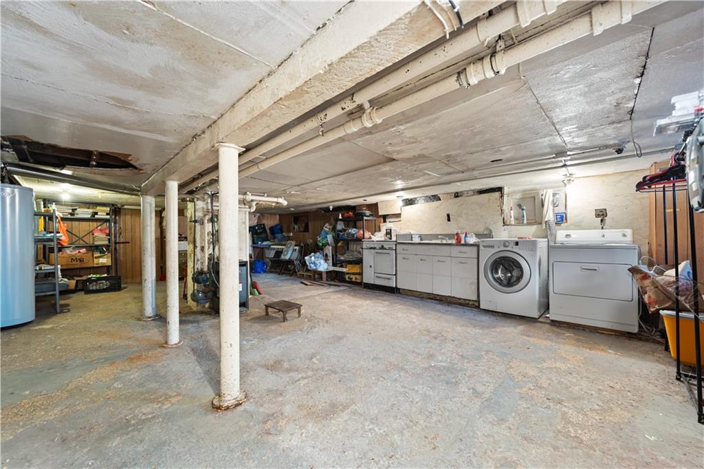 39 Reynolds Street Rosebank Staten Island NY 10305