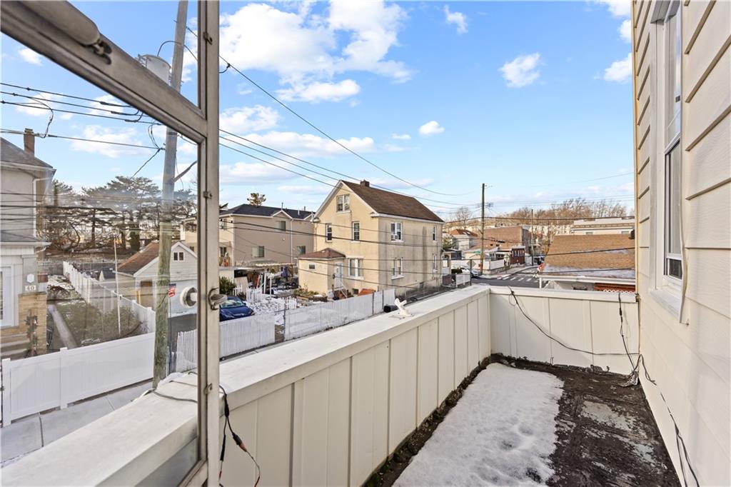 39 Reynolds Street Rosebank Staten Island NY 10305