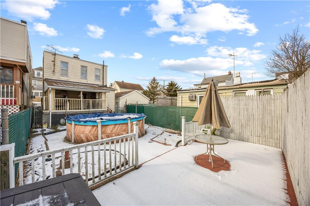 39 Reynolds Street Rosebank Staten Island NY 10305