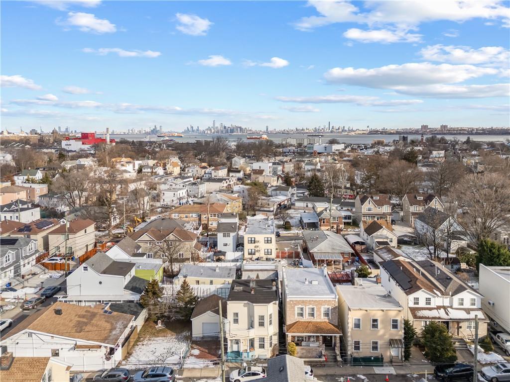 39 Reynolds Street Rosebank Staten Island NY 10305