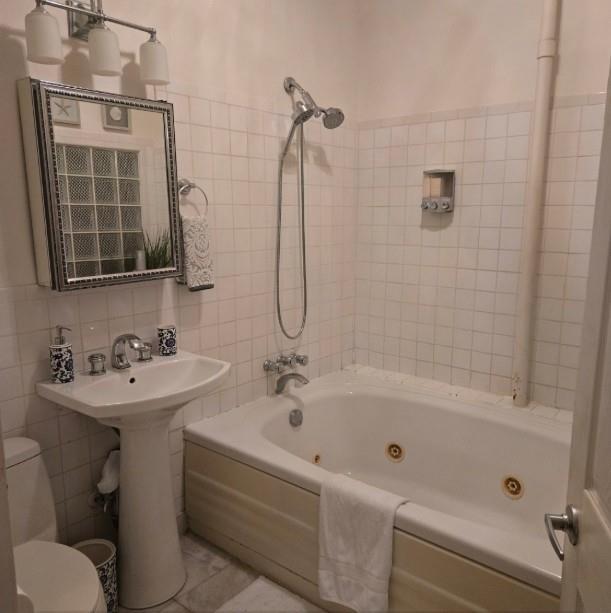 6407 68th Avenue Ridgewood Ridgewood NY 11385