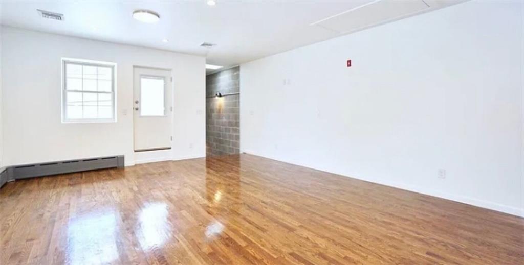 3020 Richmond Terrace Mariner's Harbor Staten Island NY 10303