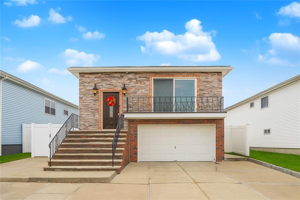 28 Drumgoole Road Arden Heights Staten Island NY 10312