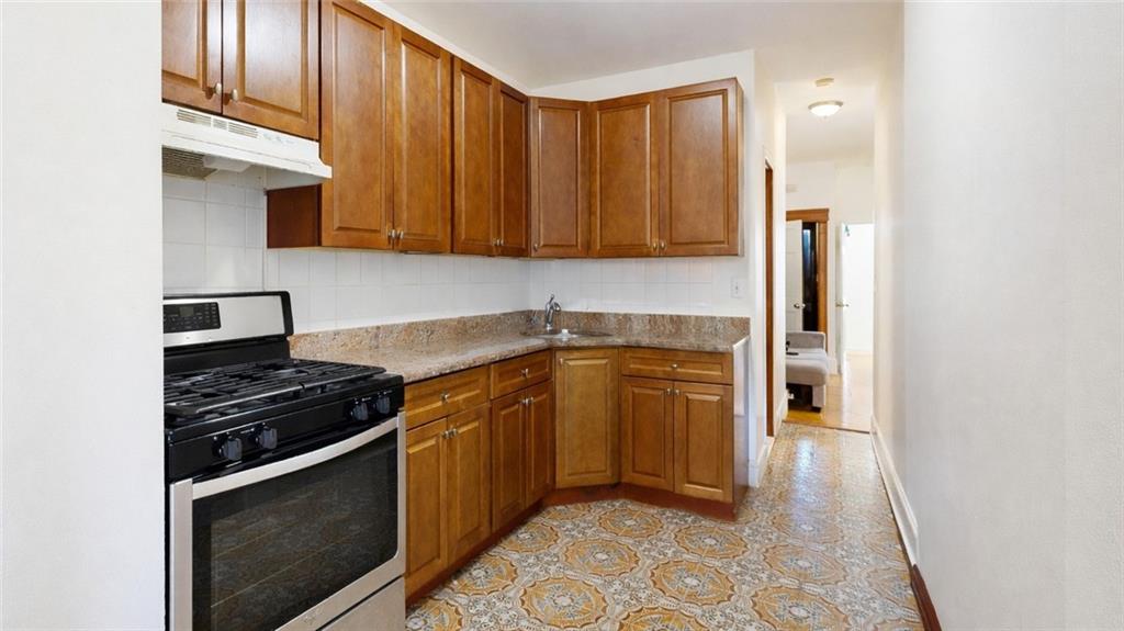 972 52nd Street Sunset Park Brooklyn NY 11219