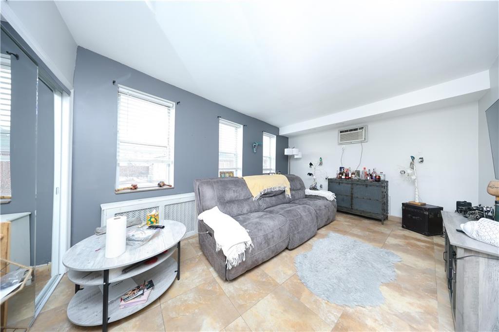 98 Robin Road Arrochar Staten Island NY 10305