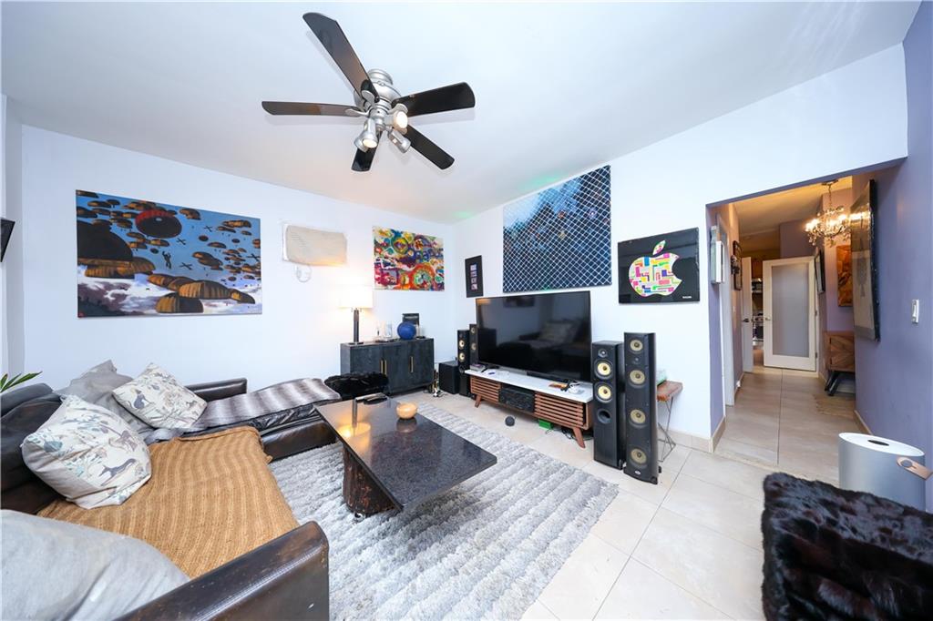 98 Robin Road Arrochar Staten Island NY 10305