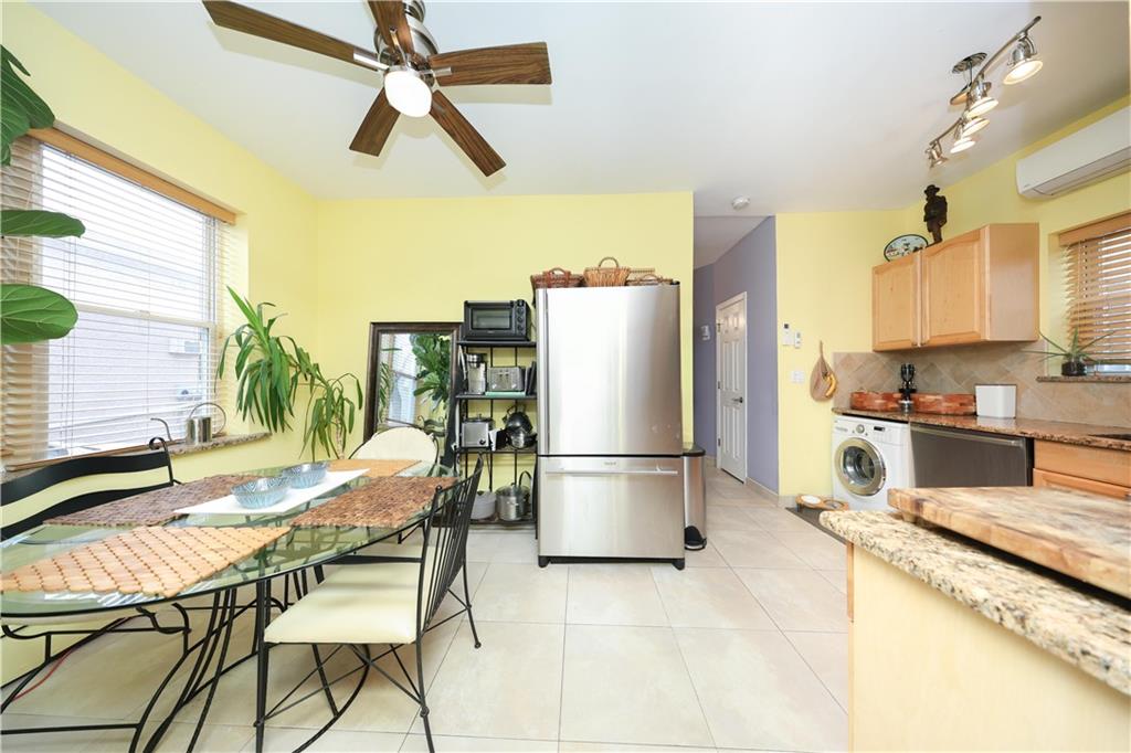 98 Robin Road Arrochar Staten Island NY 10305