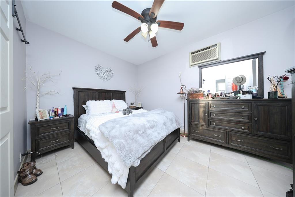 98 Robin Road Arrochar Staten Island NY 10305