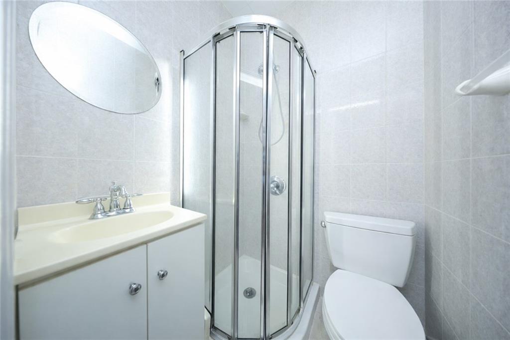 98 Robin Road Arrochar Staten Island NY 10305