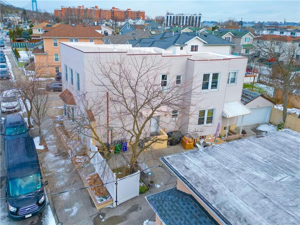 98 Robin Road Arrochar Staten Island NY 10305