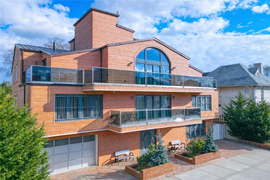 2711 East 26th Street Sheepshead Bay Brooklyn NY 11235