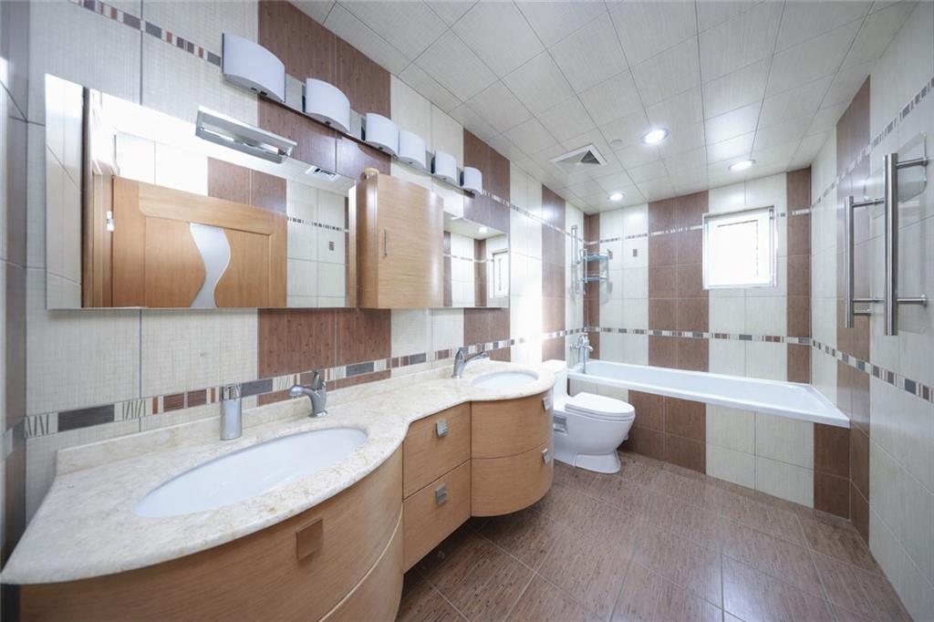 2711 East 26th Street Sheepshead Bay Brooklyn NY 11235