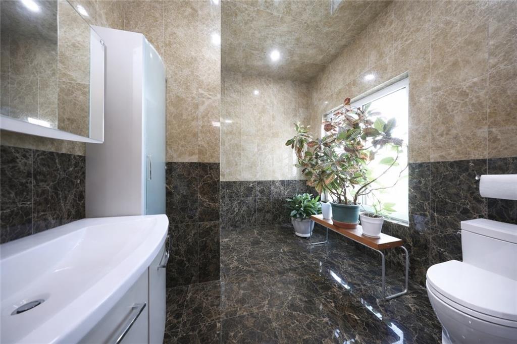 2711 East 26th Street Sheepshead Bay Brooklyn NY 11235