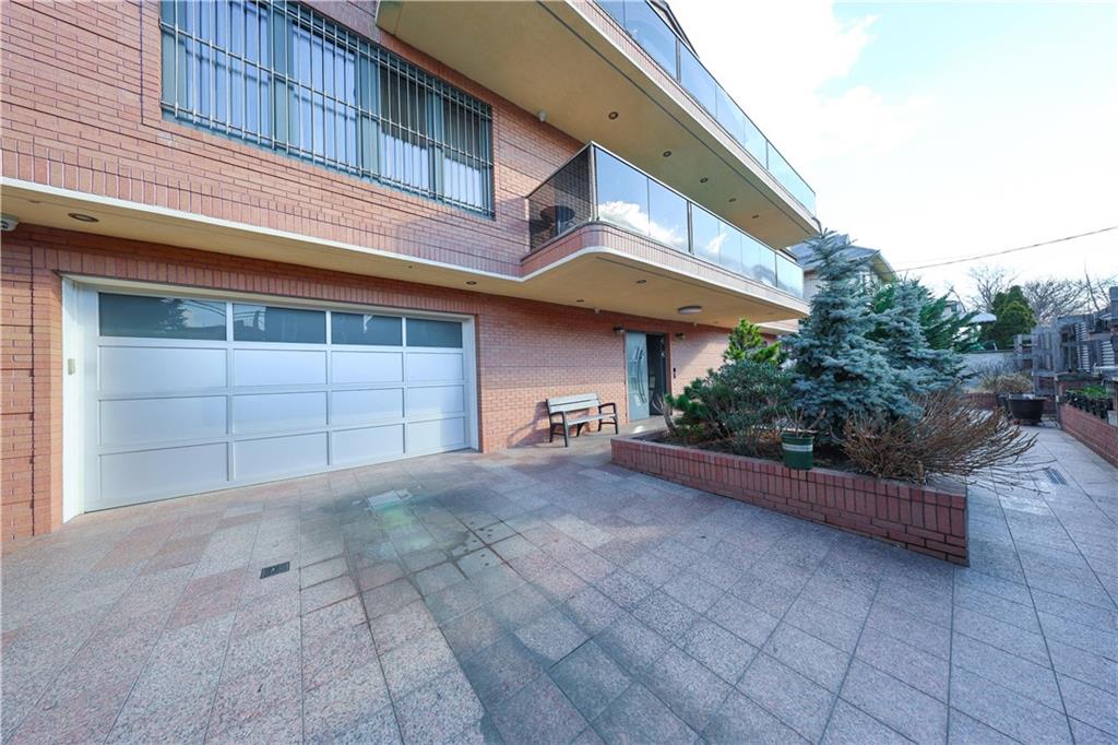 2711 East 26th Street Sheepshead Bay Brooklyn NY 11235