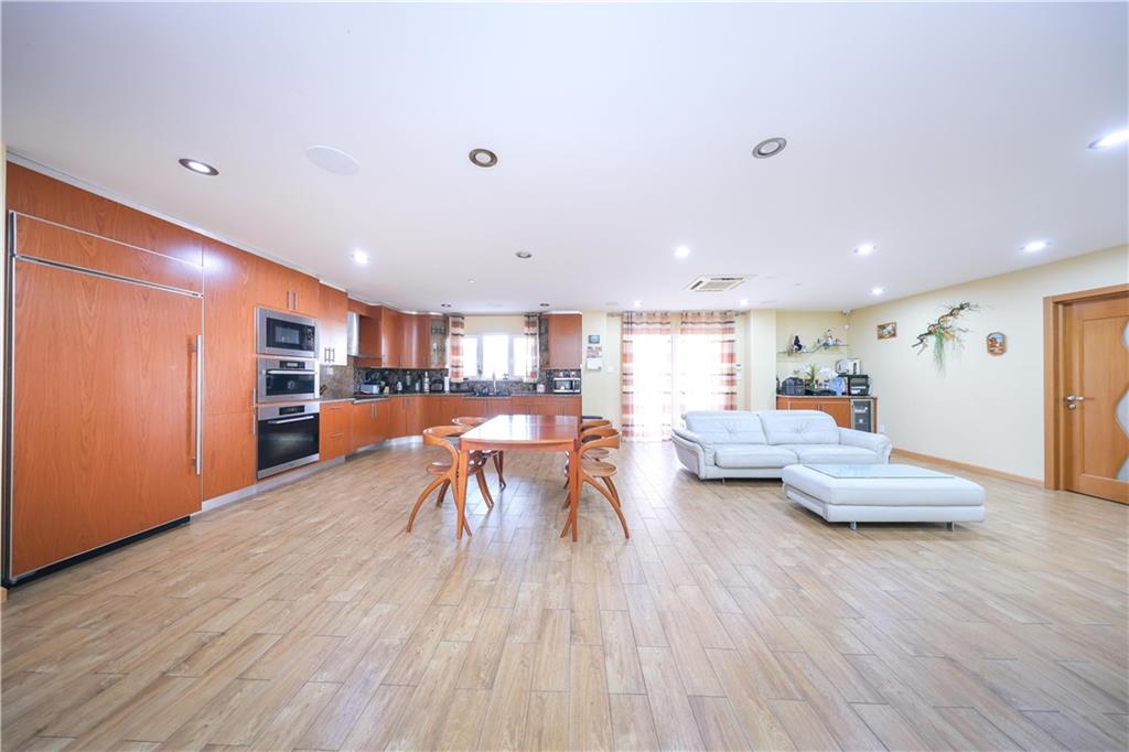 2711 East 26th Street Sheepshead Bay Brooklyn NY 11235